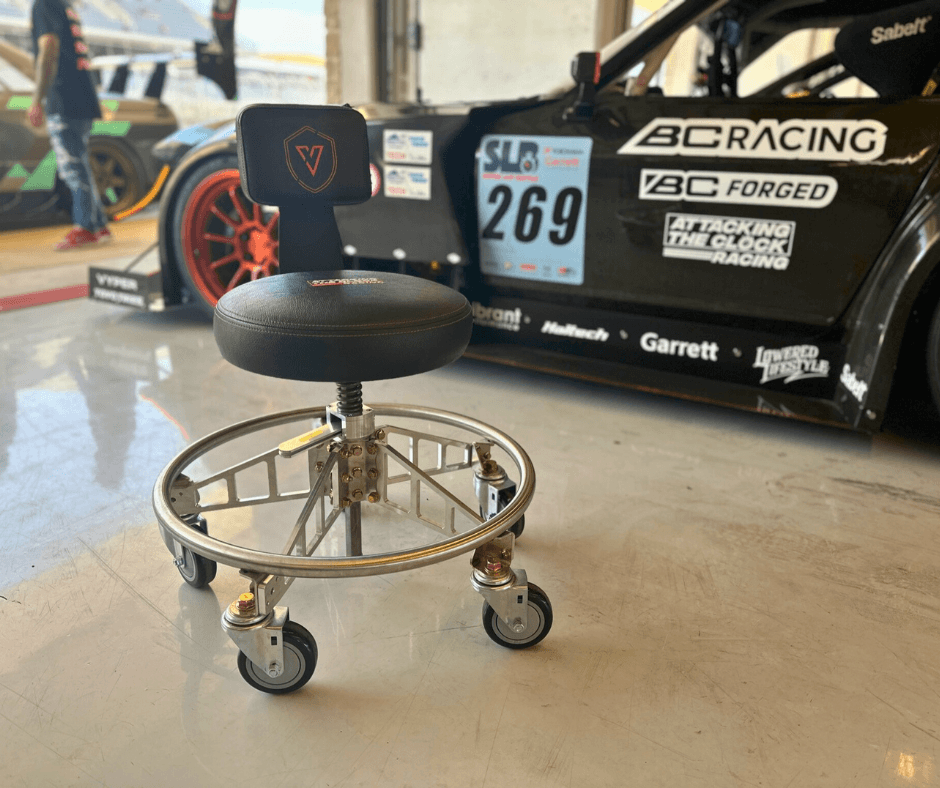 Custom Attacking the Clock Racing x Vyper Chair Giveaway!