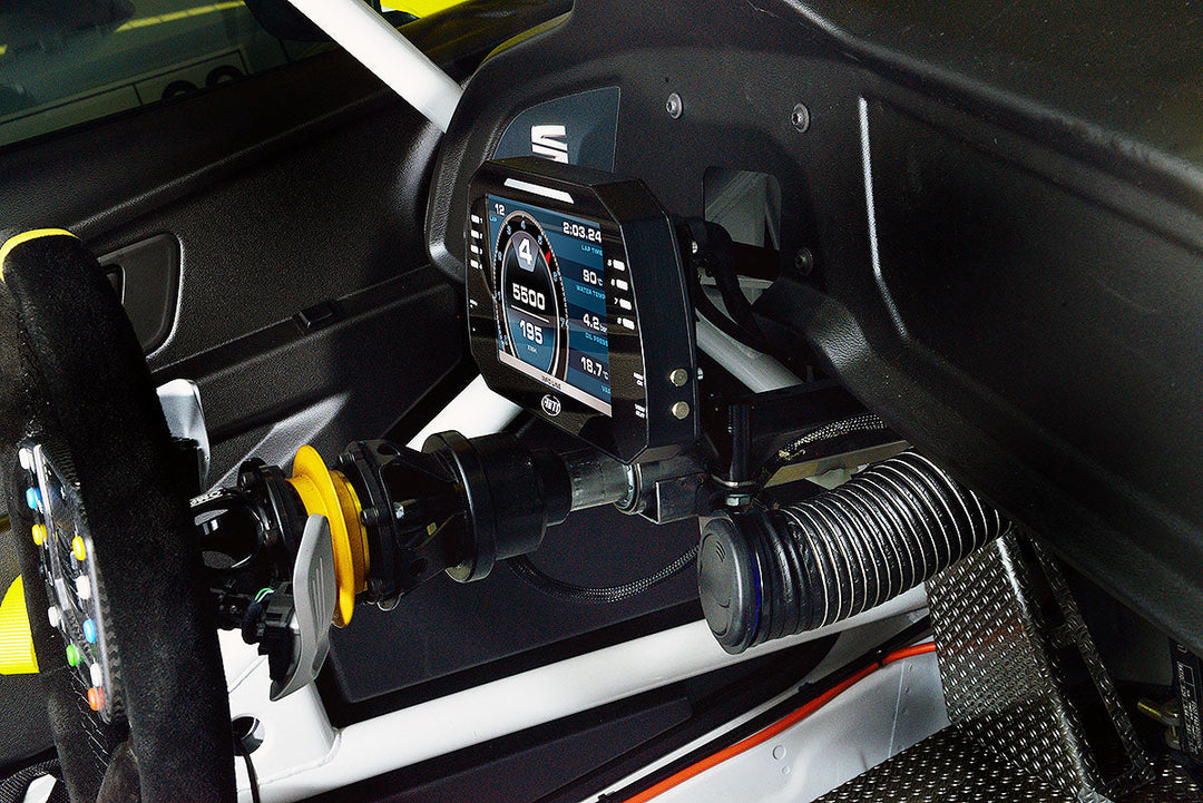 AiM Sports MXG 1.3 Large Color TFT Dash and Data Logger