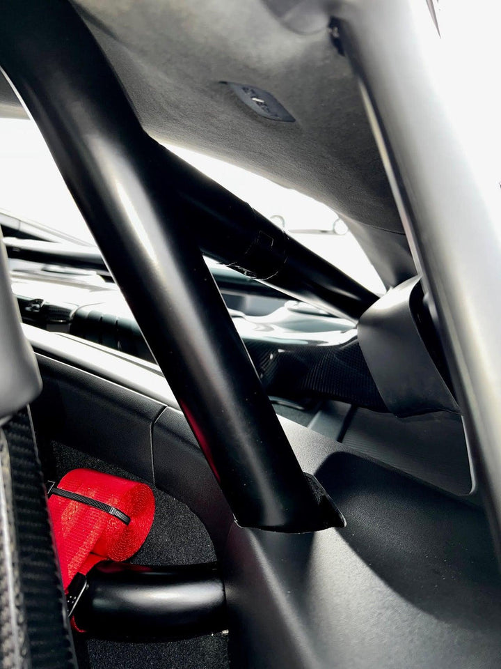 CMS Performance Roll Bar for Porsche Cayman GT4RS - Attacking the Clock Racing